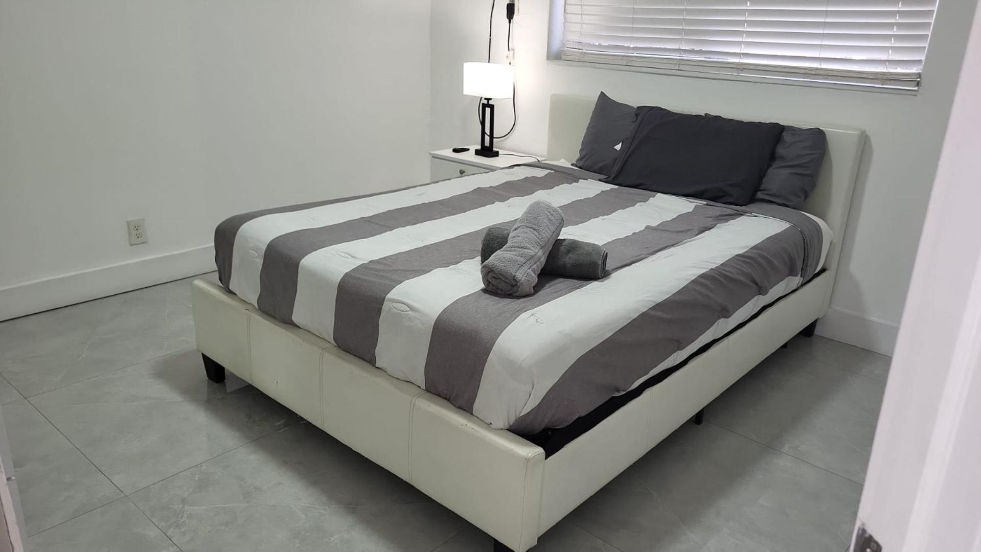 Funston Apartment Hollywood Bagian luar foto